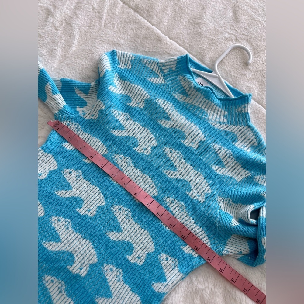 Urban Outfitters Polar Bear Graphic Knit Mock Neck crop sweater size S - Picture 6 of 12